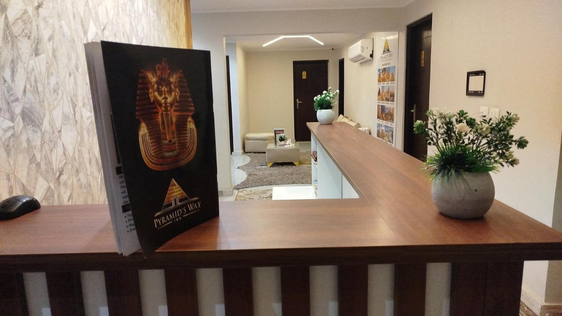 Pyramids Way Inn Kafret el-Gabal Esterno foto