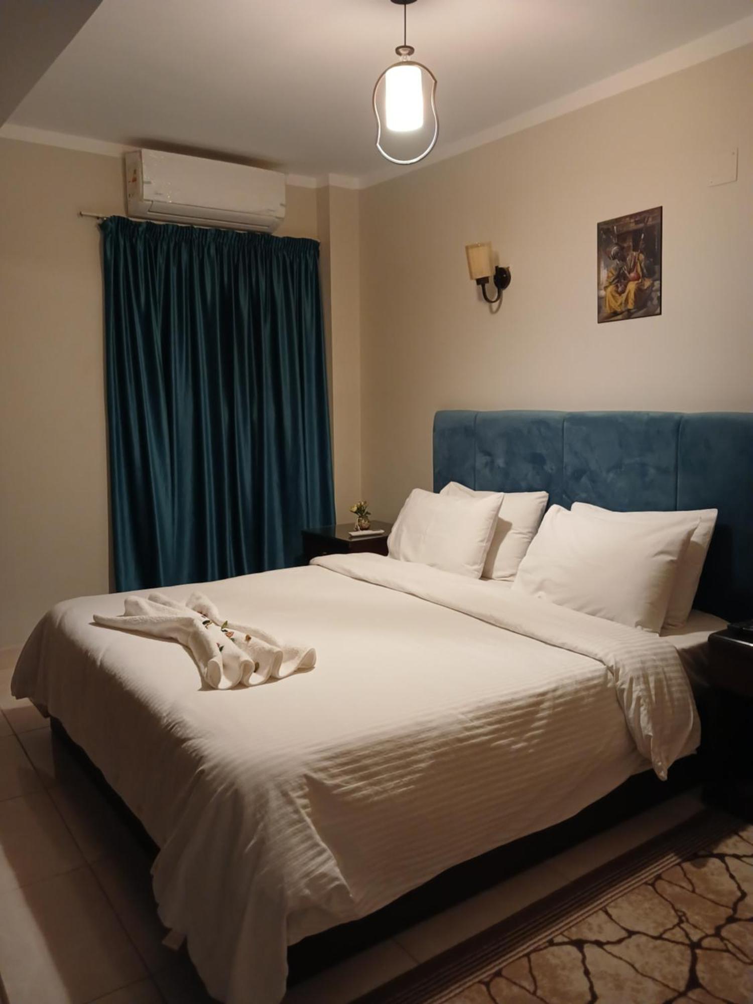 Pyramids Way Inn Kafret el-Gabal Esterno foto